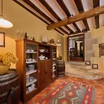 Villa Wine Escape By Fidalsa Baigorrietxea *