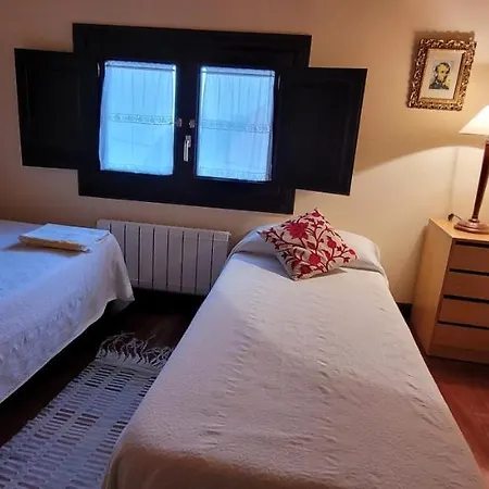 Wine Escape By Fidalsa Baigorrietxea *