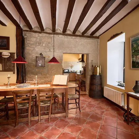 Villa Wine Escape By Fidalsa Baigorrietxea *