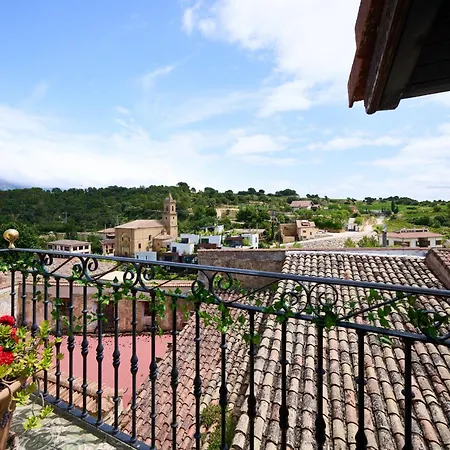 Wine Escape By Fidalsa Baigorrietxea