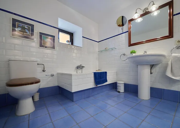 Villa Wine Escape By Fidalsa Baigorrietxea Villabuena de Álava